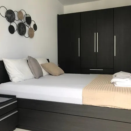 Apartament Ammos *
